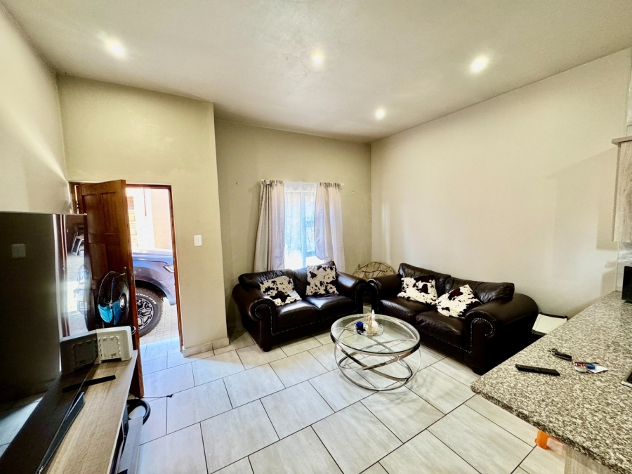 2 Bedroom Property for Sale in Baillie Park North West